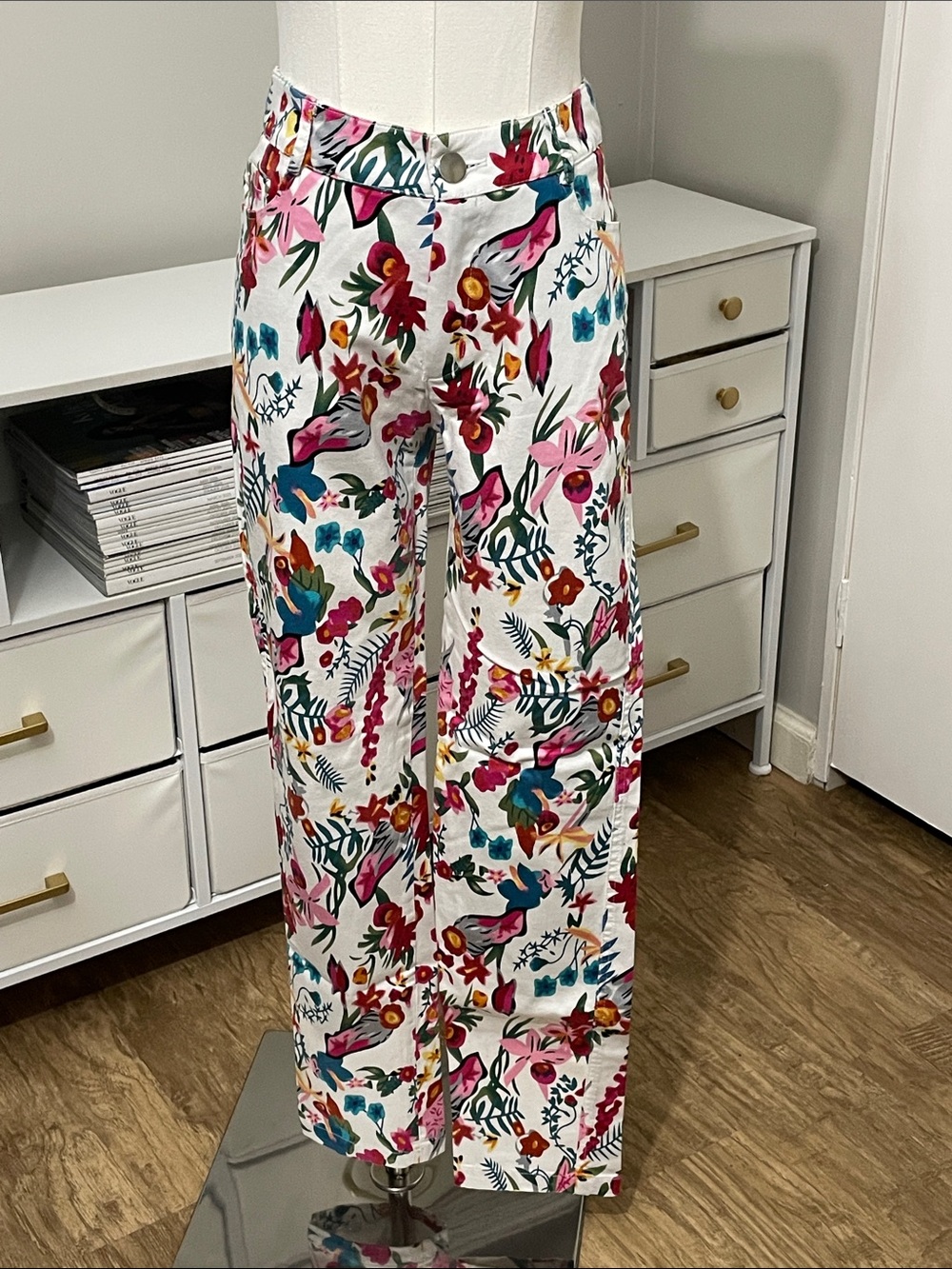 Lena Gabrielle, Floral Jeans (6)